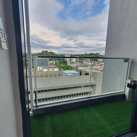 Kota Kinabalu City The Shore - Lucky 7 Homestay 외부 사진