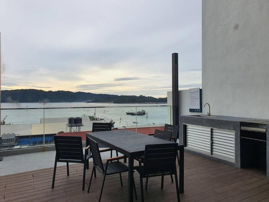 Kota Kinabalu City The Shore - Lucky 7 Homestay 외부 사진